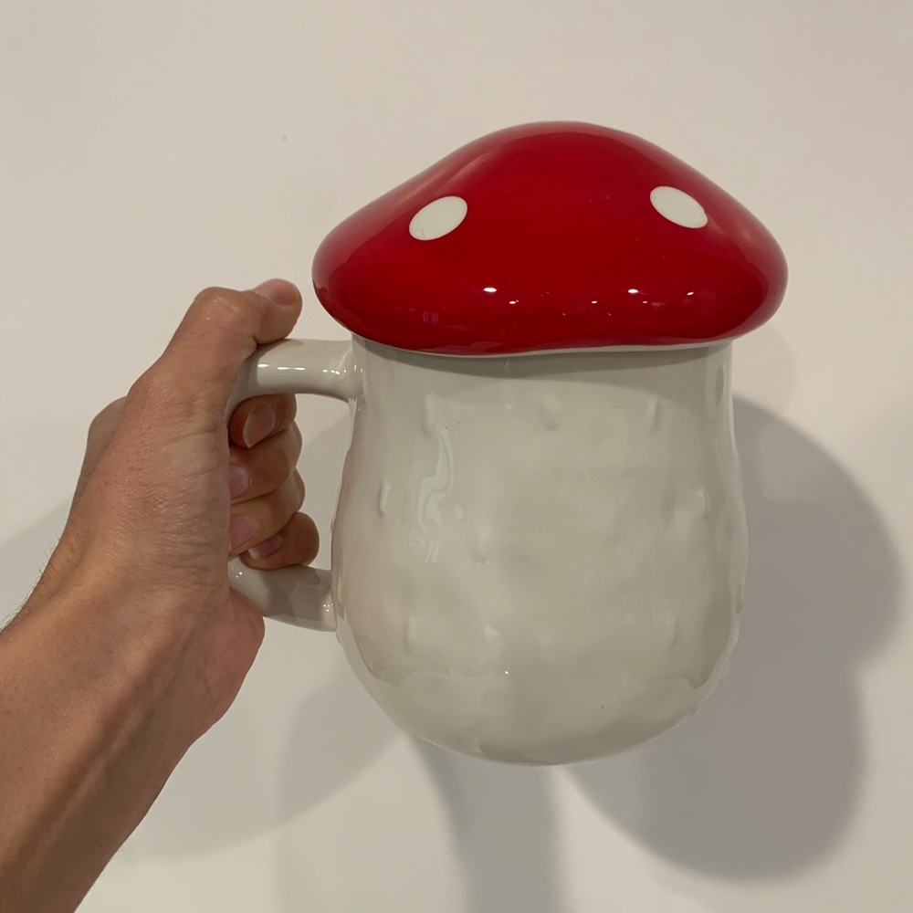 Mushroom mug with topper 6.5 in high